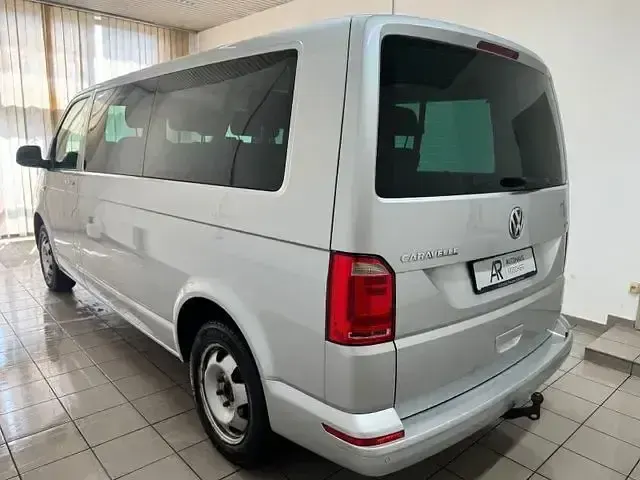 Gebraucht VW Caravelle 150 PS (110 kW) 2016 Silber Van