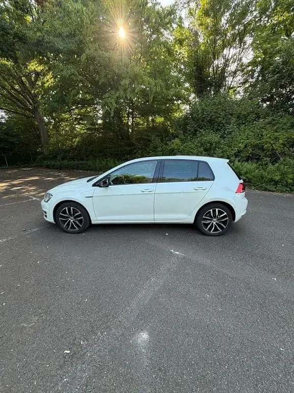 Gebraucht VW Golf VII Cup 110 PS (80 kW) 2015 Weiß Limousine