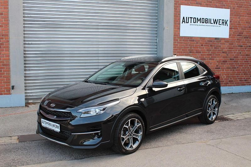 Schwarz Gebraucht 2020 Kia XCeed Vision SUV | 16.999 € (Guter Preis) - Bild 1/4