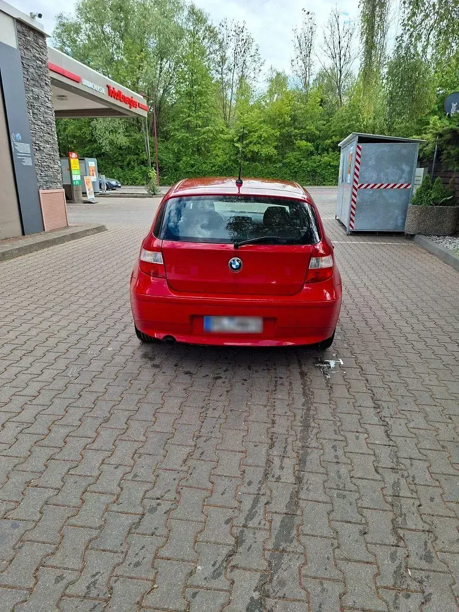 Gebraucht BMW 116 116 PS (85 kW) 2005 Rot Kleinwagen
