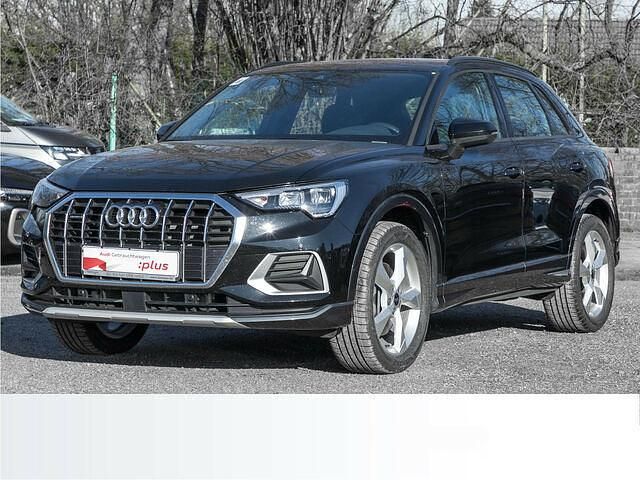 Gebraucht Audi Q3 Advanced Plus 200 PS (147 kW) 2024 Mythosschwarz metallic SUV