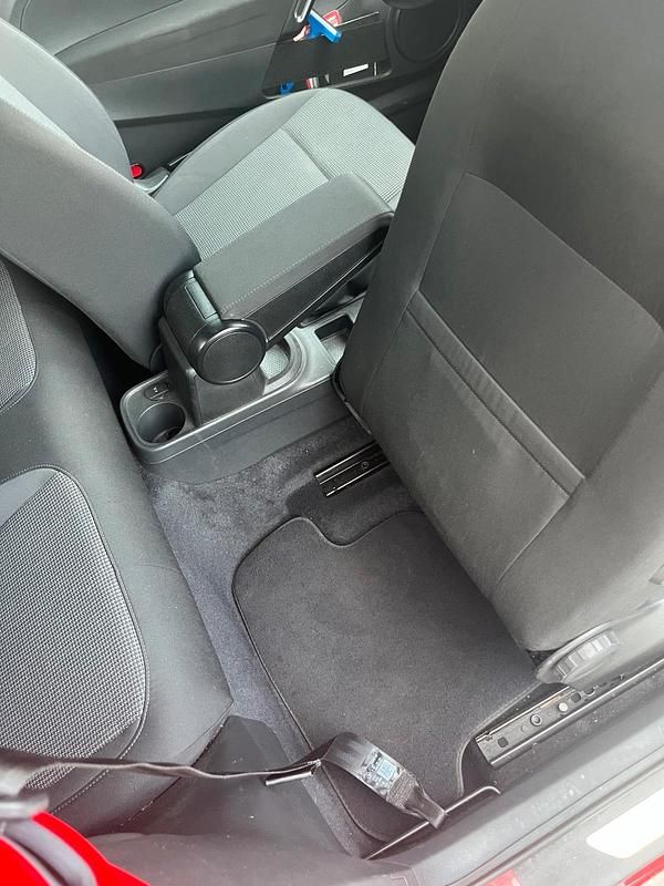 Gebraucht VW Beetle 150 PS (110 kW) 2016 Rot Kleinwagen