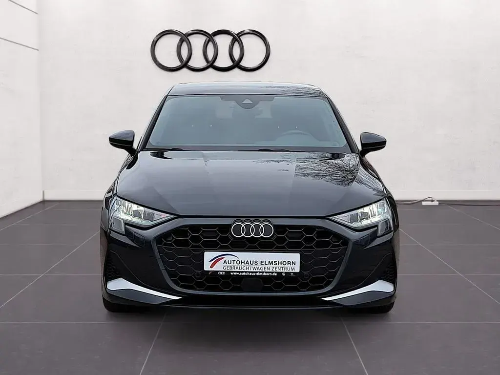 Gebraucht Audi A3 Advanced Plus 116 PS (85 kW) 2025 Manhattangrau metallic Limousine