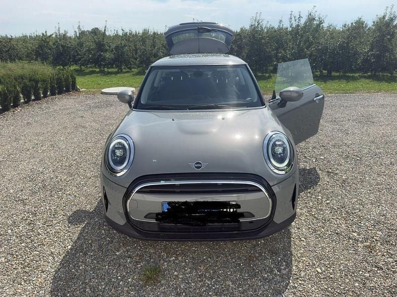 Gebraucht Mini Cooper Classic 136 PS (100 kW) 2022 Grau Kleinwagen