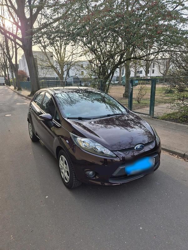 Gebraucht Ford Fiesta 86 PS (63 kW) 2009 Kleinwagen