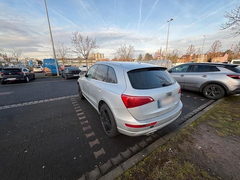 Gebraucht Audi Q5 170 PS (125 kW) 2009 Silber SUV