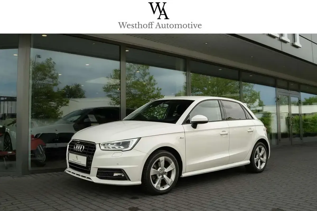 Gebraucht Audi A1 S-Line 150 PS (110 kW) 2015 Weiß Kleinwagen
