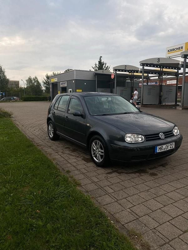 Grau Gebraucht 1999 VW Golf IV Kombi | 950 € (Fairer Preis) - Bild 1/4