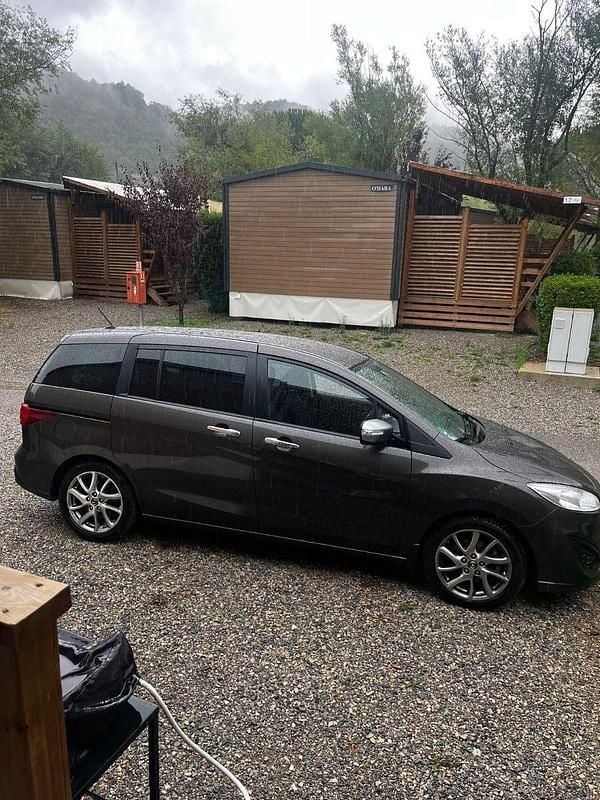 Gebraucht Mazda 5 144 PS (105 kW) 2014 Braun Van / Kleinbus