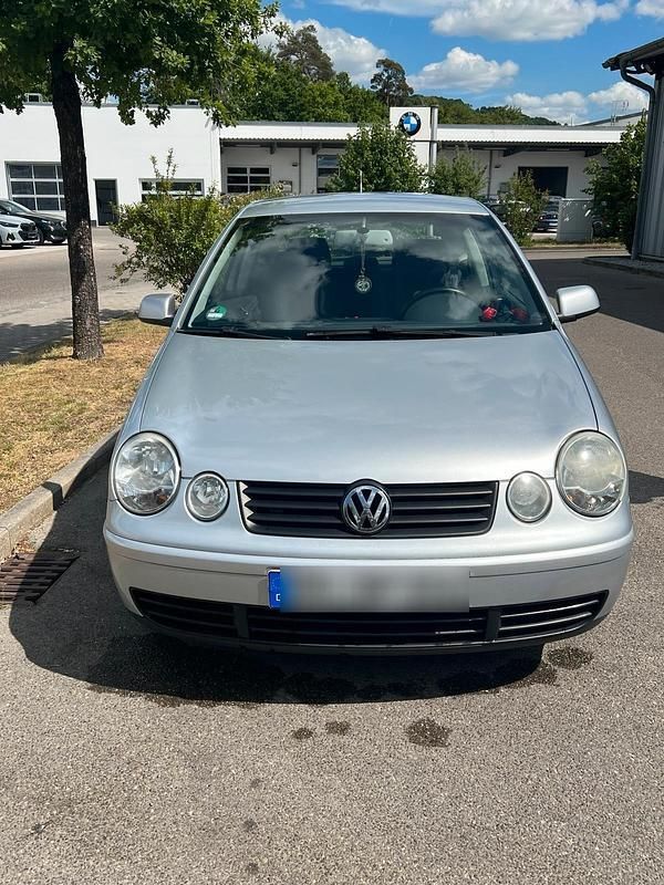 Grau Gebraucht 2004 VW Polo Coupé | 1.750 € (Fairer Preis) - Bild 1/4