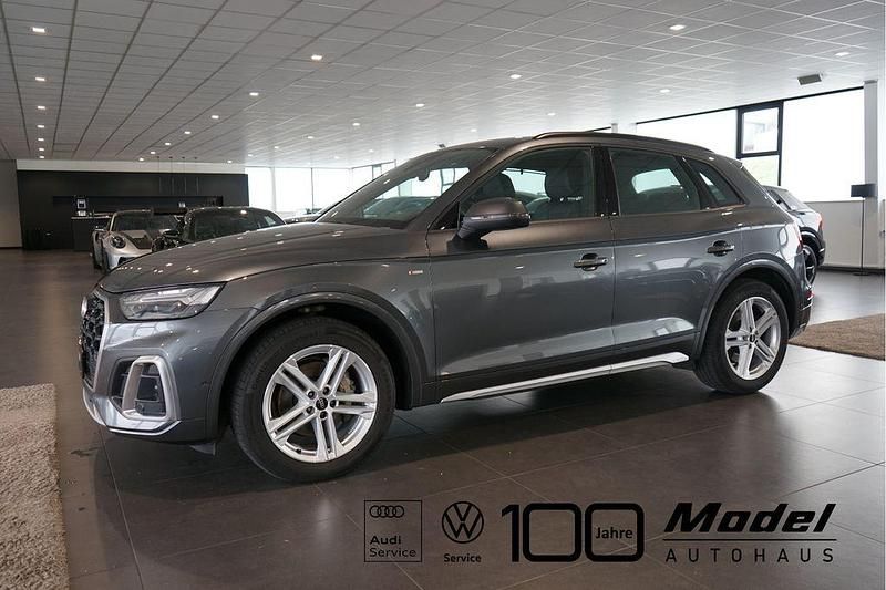 Grau Gebraucht 2022 Audi Q5 S-Line SUV | 29.900 € (Guter Preis) - Bild 1/4