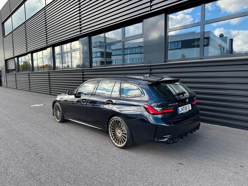 Neu Alpina B3 529 PS (389 kW) 2025 Schwarz Kombi