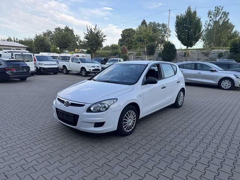Unbekannt Gebraucht 2009 Hyundai i30 Edition+ Kombi | 1.800 € (Superpreis) - Bild 1/4