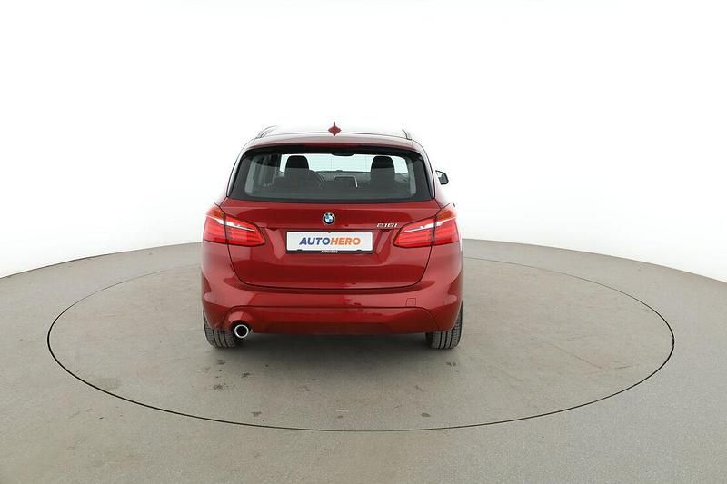 Gebraucht BMW 218 Active Tourer Advantage 140 PS (102 kW) 2019 Rot Van / Kleinbus