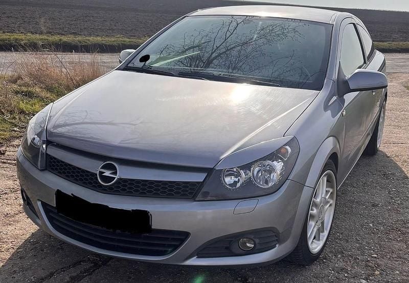 Gebraucht Opel Astra GTC 170 PS (125 kW) 2005 Silber Kleinwagen