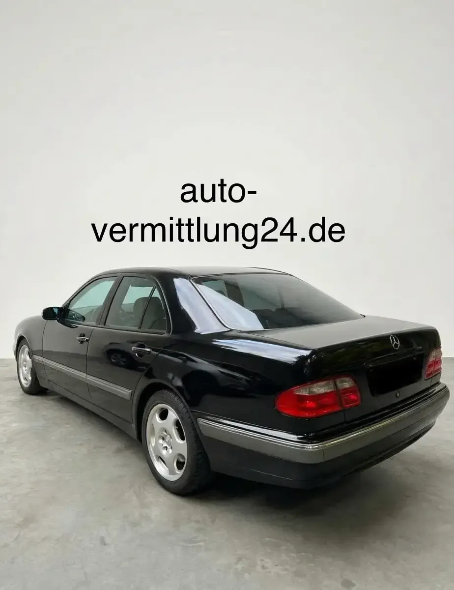 Gebraucht Mercedes E430 Elegance 279 PS (205 kW) 2000 Schwarz Limousine