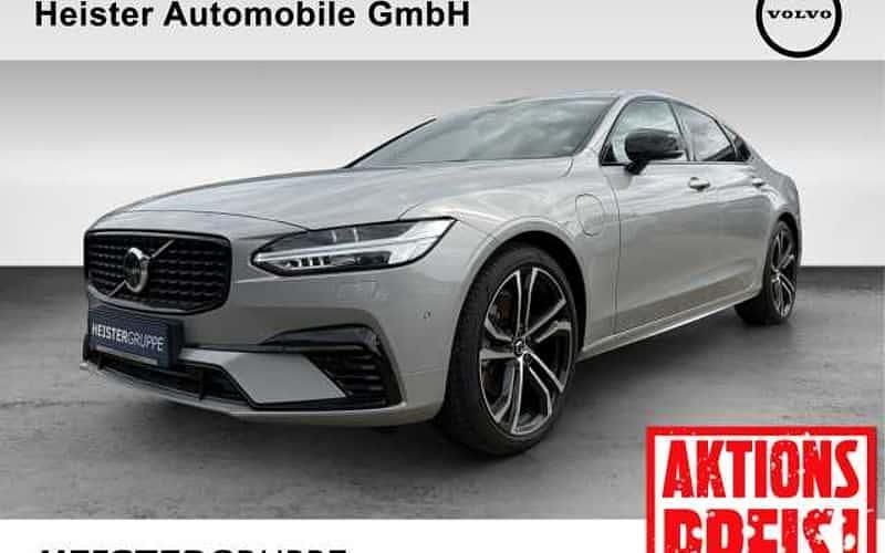Silber Gebraucht 2023 Volvo S90 Ultimate Limousine | 53.911 € (Teuer) - Bild 1/4