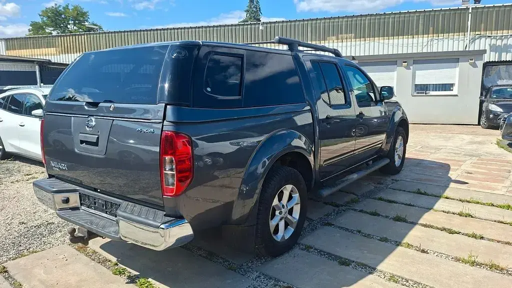 Gebraucht Nissan Navara 190 PS (139 kW) 2011 Blau Pickup