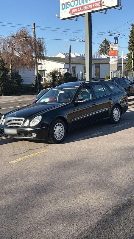 Gebraucht Mercedes E320 Elegance 224 PS (164 kW) 2006 Schwarz Kombi