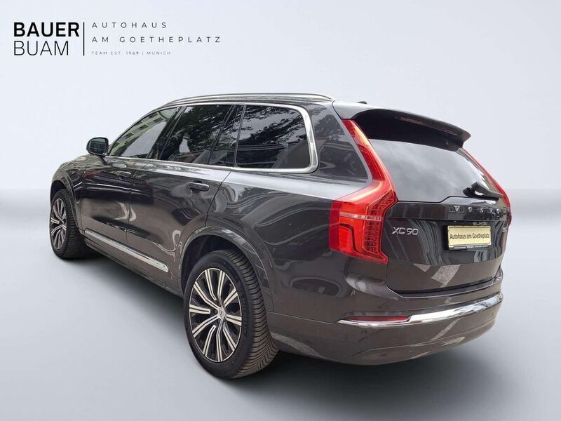Gebraucht Volvo XC90 Plus 235 PS (172 kW) 2023 Platinum grey / metallic SUV