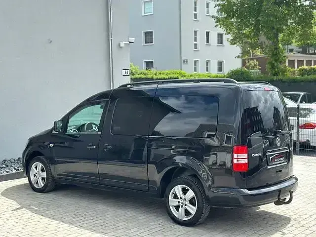 Gebraucht VW Caddy Edition 140 PS (102 kW) 2013 Schwarz Van / Kleinbus