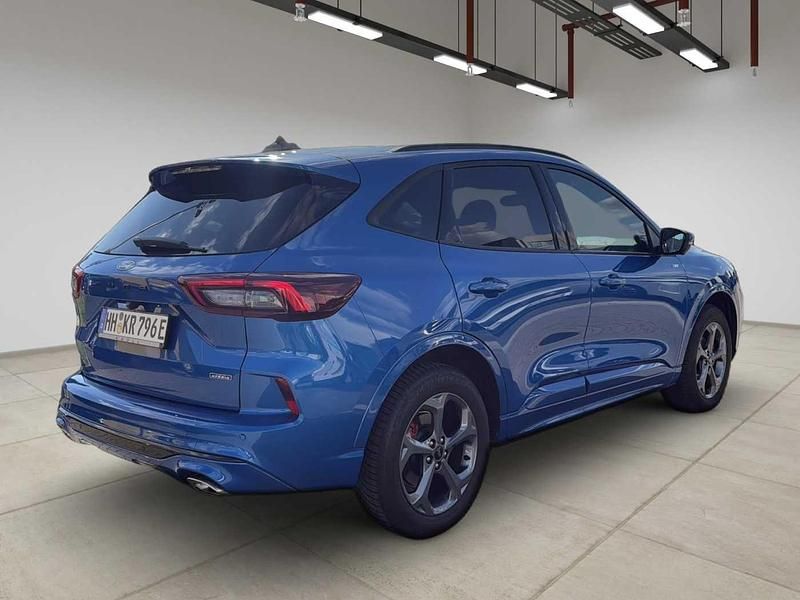 Gebraucht Ford Kuga 152 PS (111 kW) 2025 Blau SUV