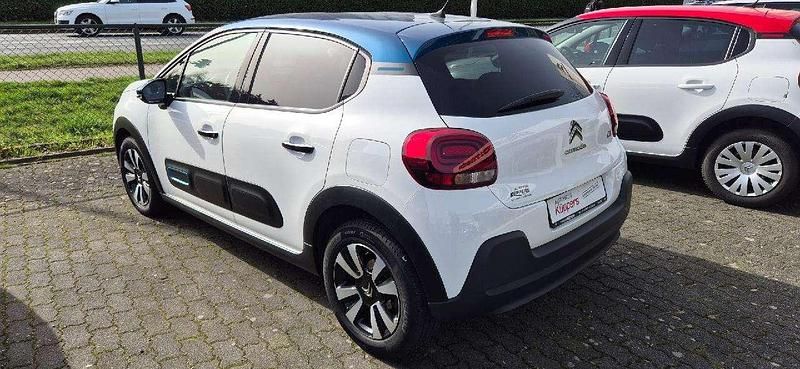 Gebraucht Citroën C3 Shine 110 PS (80 kW) 2022 Polar weiß/dach blau Kleinwagen