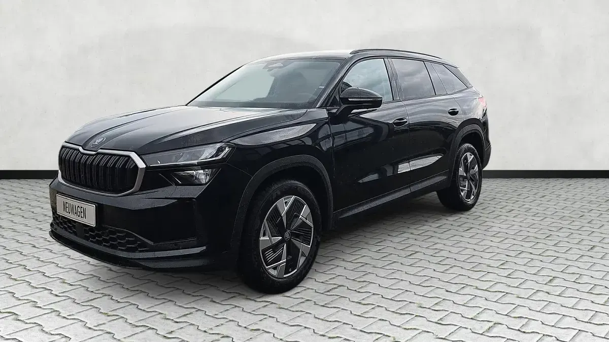 Neu Skoda Kodiaq Selection 150 PS (110 kW) 2026 Blackmagic perleffekt SUV