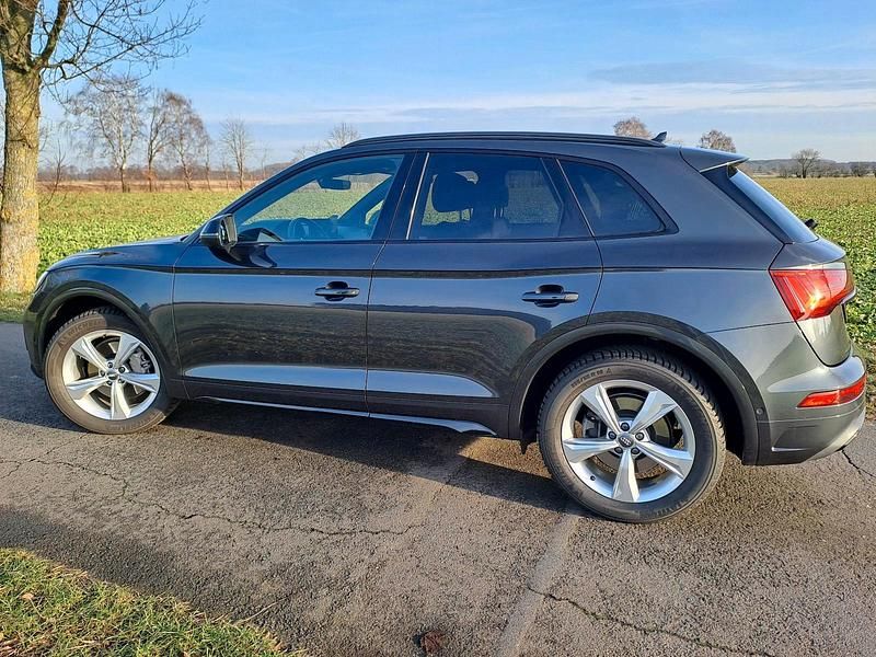 Gebraucht Audi Q5 Advanced Plus 163 PS (119 kW) 2023 Grau SUV
