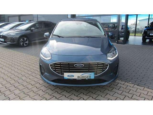 Gebraucht Ford Fiesta Titanium 125 PS (91 kW) 2023 Chromablau metallic Kleinwagen