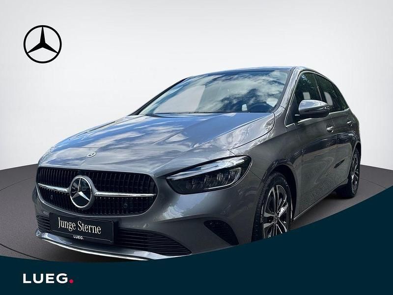 Grau Gebraucht 2024 Mercedes B180 Progressive Van / Kleinbus | 29.750 € (Fairer Preis) - Bild 1/4