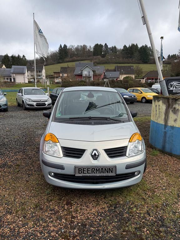 Gebraucht Renault Modus 88 PS (64 kW) 2005 Grau Van / Kleinbus
