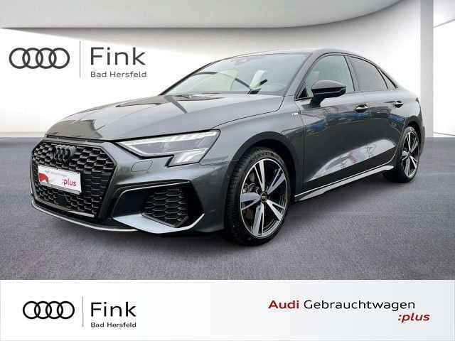 Daytonagrau perleffekt Gebraucht 2024 Audi A3 S-Line Limousine | 43.950 € - Bild 1/4