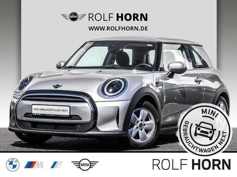 Melting silver iii metallic Gebraucht 2024 Mini Cooper Essential Kleinwagen | 25.250 € (Fairer Preis) - Bild 1/4