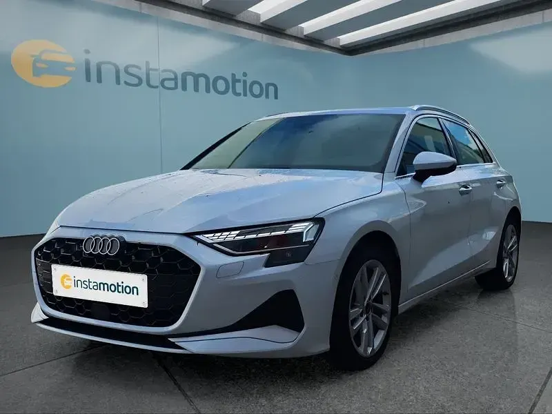 Gebraucht Audi A3 Sportback 150 PS (110 kW) 2024 Weiß Kleinwagen