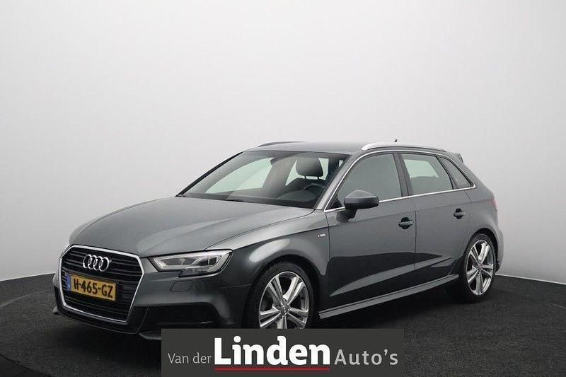 Gebraucht Audi A3 S-Line 116 PS (85 kW) 2020 Grau Limousine