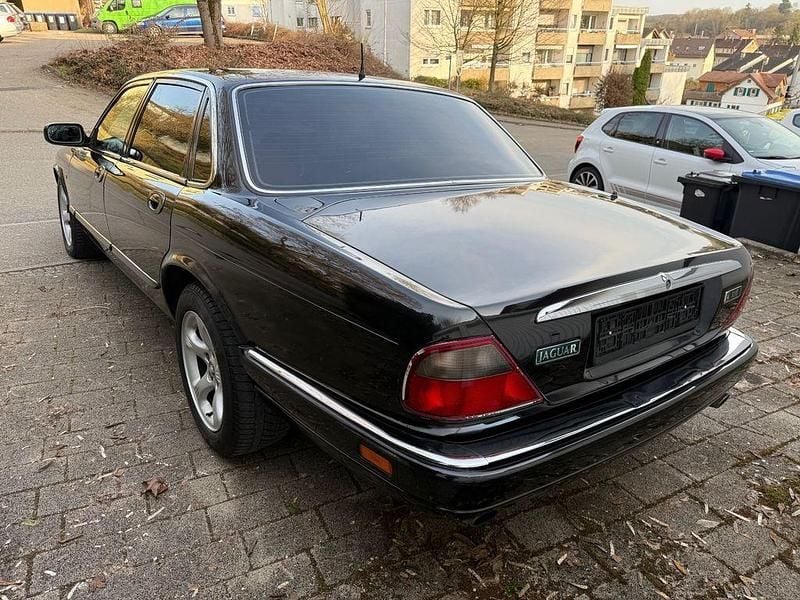 Gebraucht Jaguar XJ6 211 PS (155 kW) 1997 Schwarz Limousine