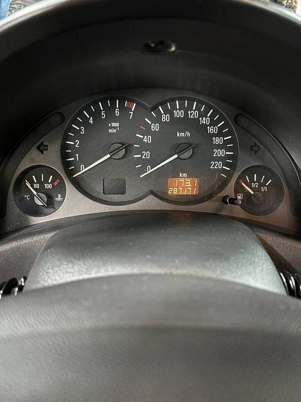 Gebraucht Opel Corsa 2001 Blau Kleinwagen