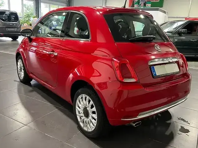 Gebraucht Fiat 500 Lounge 69 PS (50 kW) 2019 Rot Kleinwagen