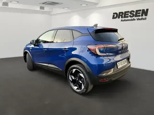Nowe Renault Captur Techno 140 KM (102 kW) 2025 Niebieski SUV
