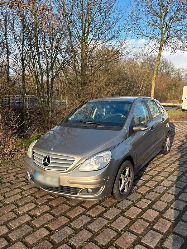 Gebraucht Mercedes B170 116 PS (85 kW) 2008 Grau Van / Kleinbus