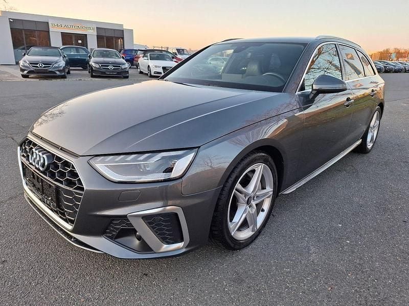 Grau Gebraucht 2021 Audi A4 S-Line Kombi | 29.590 € (Fairer Preis) - Bild 1/4