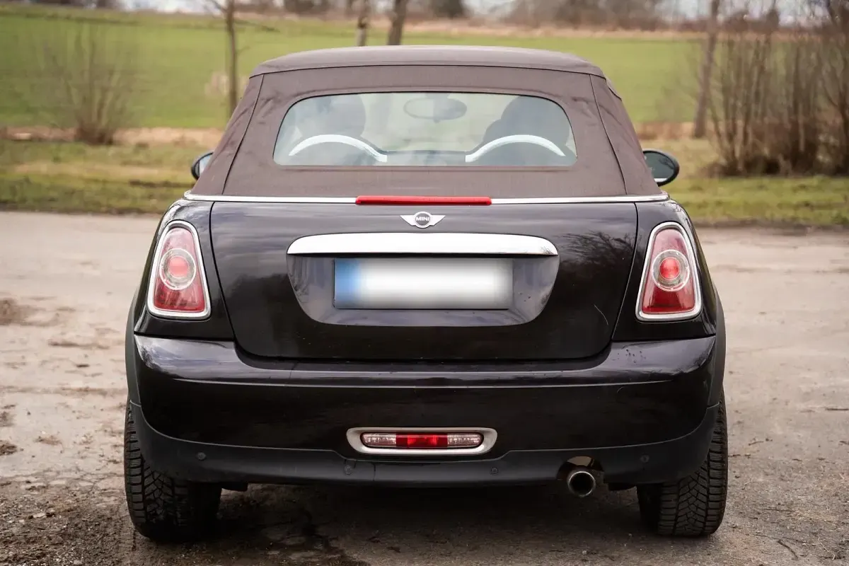 Gebraucht Mini One Cabriolet 98 PS (72 kW) 2015 Braun Cabrio