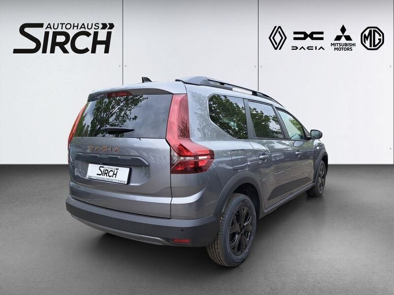Gebraucht Dacia Jogger Extreme 110 PS (80 kW) 2025 Grau Van / Kleinbus