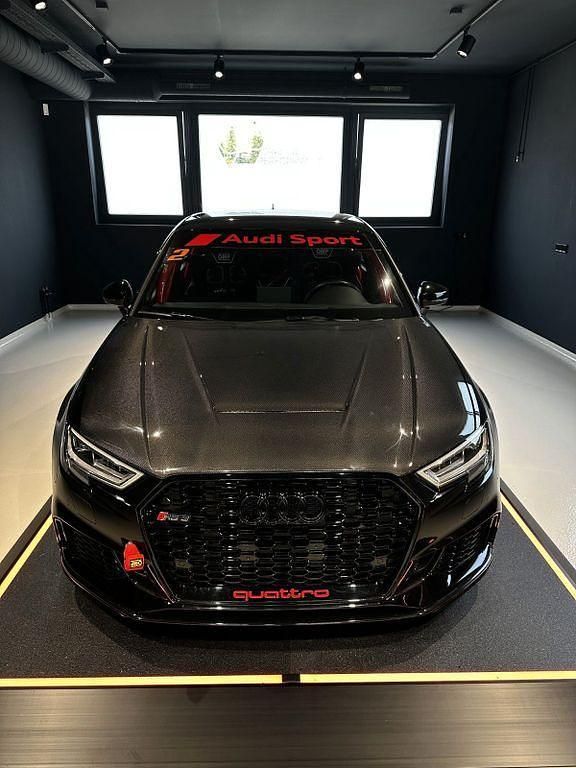 Gebraucht Audi RS3 400 PS (294 kW) 2018 Schwarz Limousine