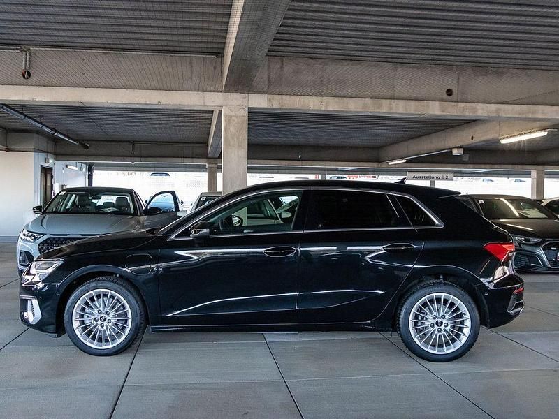 Gebraucht Audi A3 Advanced 204 PS (150 kW) 2022 Mythosschwarz metallic Limousine