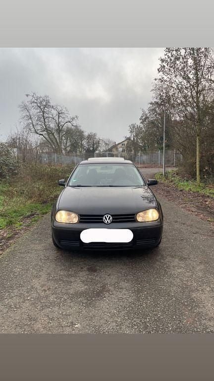 Gebraucht VW Golf IV Comfortline 75 PS (55 kW) 2002 Schwarz Kleinwagen