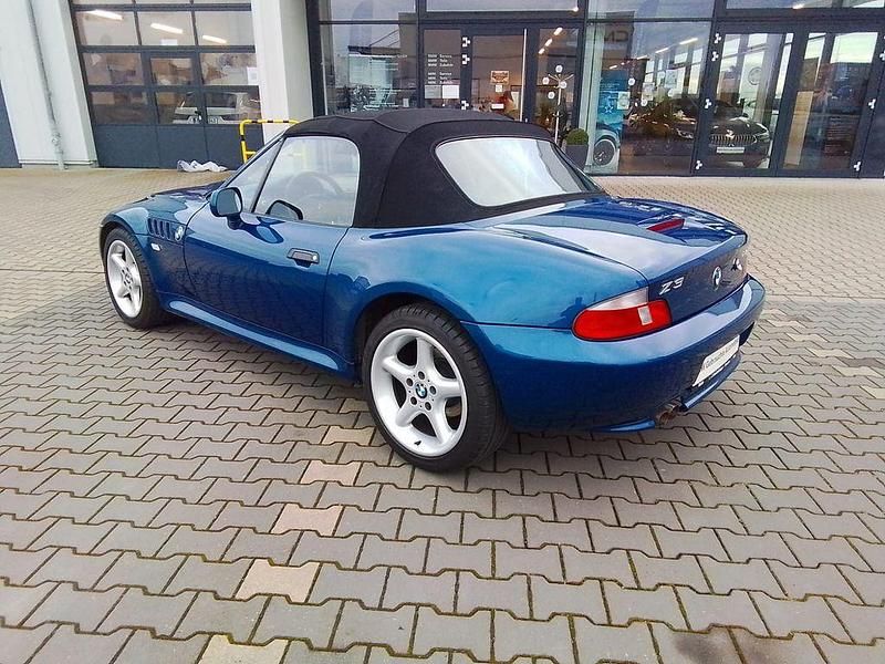 Second-hand BMW Z3 150 CP (110 kW) 2000 Albastru Cabrio