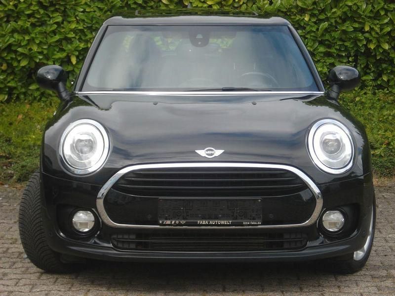 Schwarz Gebraucht 2017 Mini Cooper Clubman Kombi | 15.950 € (Guter Preis) - Bild 1/4