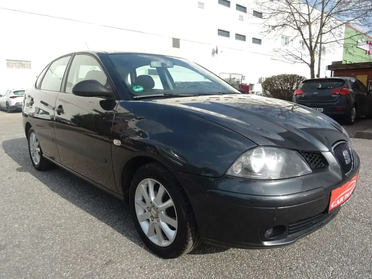 Gebraucht Seat Cordoba Reference 86 PS (63 kW) 2009 Grau Limousine